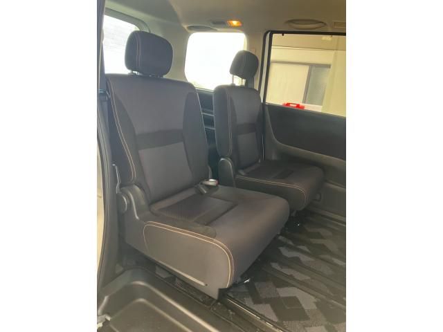 NISSAN SERENA  WG 4WD 2010