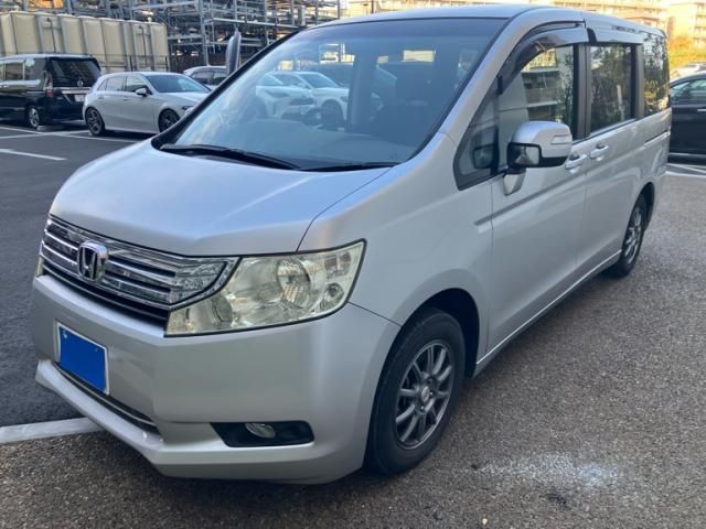 HONDA STEPWAGON 2010