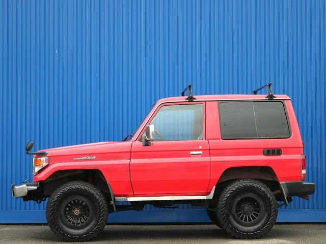 TOYOTA LANDCRUISER van 2000