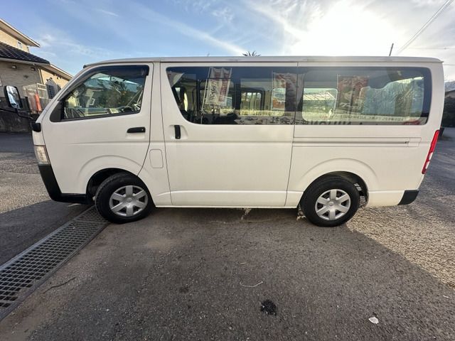TOYOTA HIACE van 2WD 2014