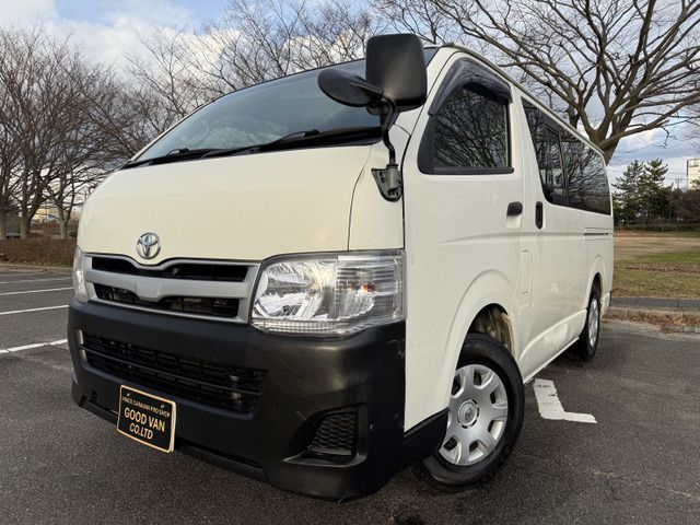 TOYOTA HIACE van 4WD 2013