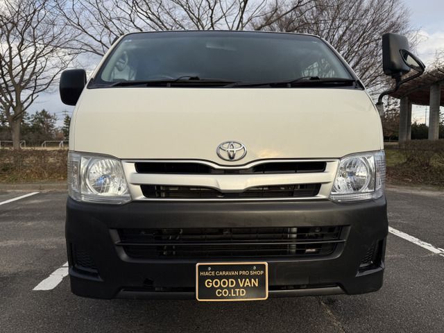 TOYOTA HIACE van 4WD 2013