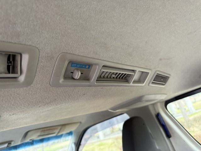 TOYOTA HIACE van 4WD 2013