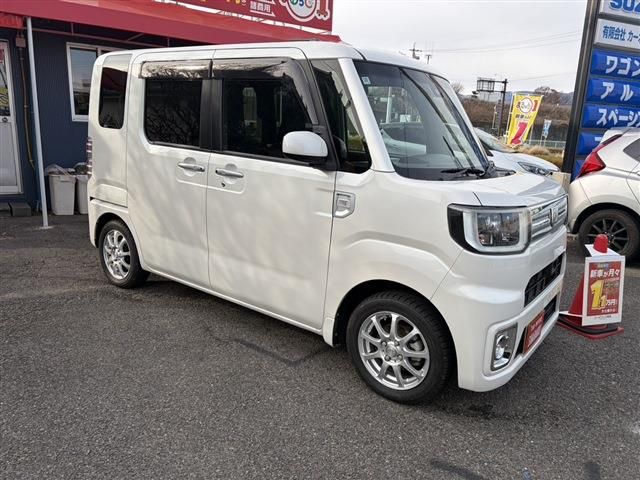 DAIHATSU WAKE 2016