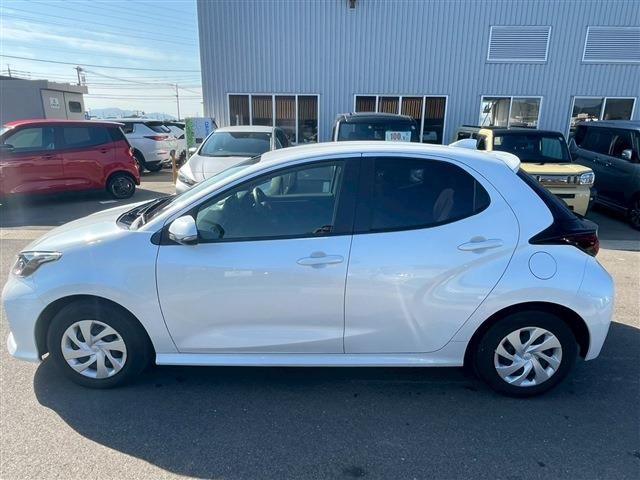 TOYOTA YARIS HYBRID 2023