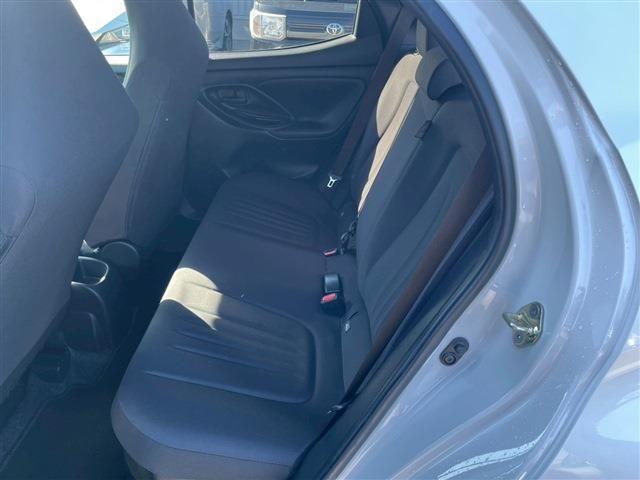 TOYOTA YARIS HYBRID 2023