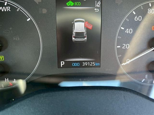 TOYOTA YARIS HYBRID 2023