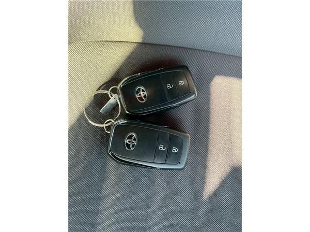 TOYOTA YARIS HYBRID 2023