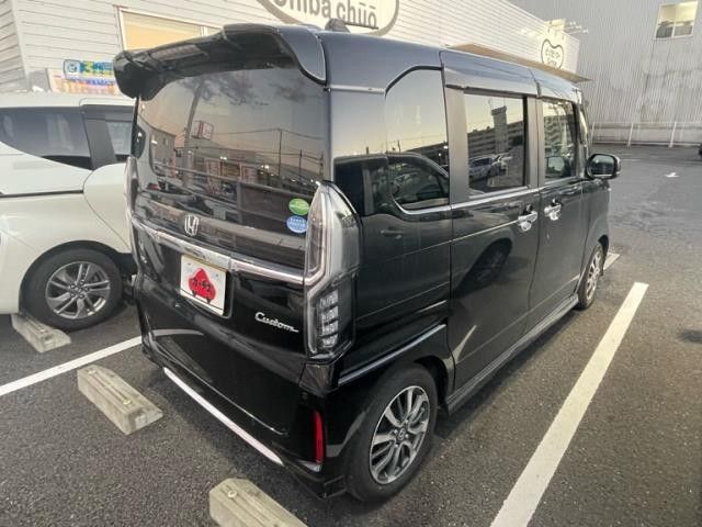 HONDA N BOX CUSTOM 2021