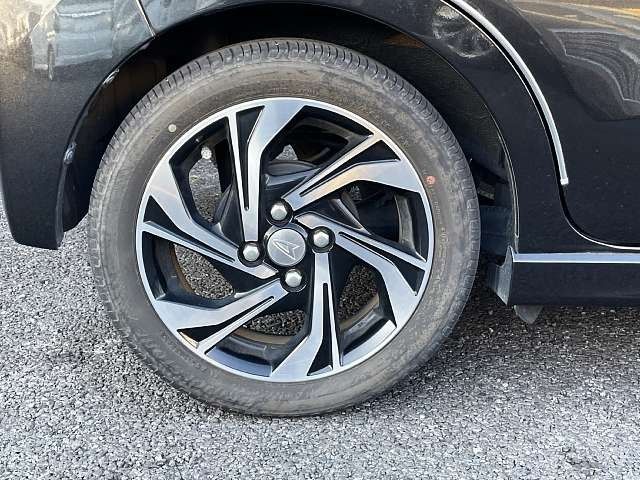 DAIHATSU MOVE CUSTOM 2020