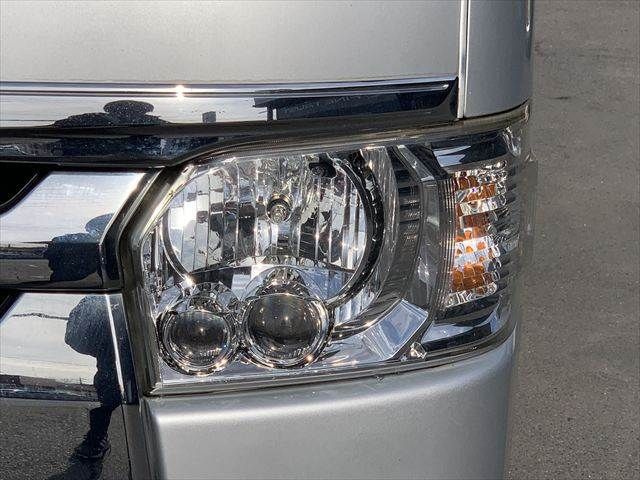 TOYOTA HIACE van 2WD 2014