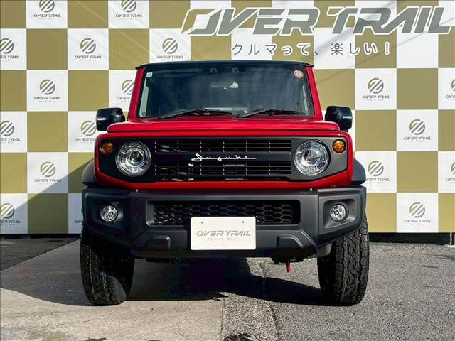 SUZUKI JIMNY NOMADE 2025