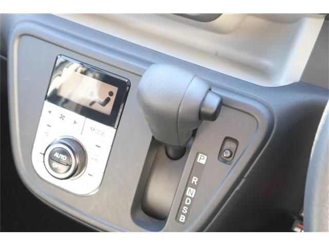 TOYOTA PASSO 4WD 2016