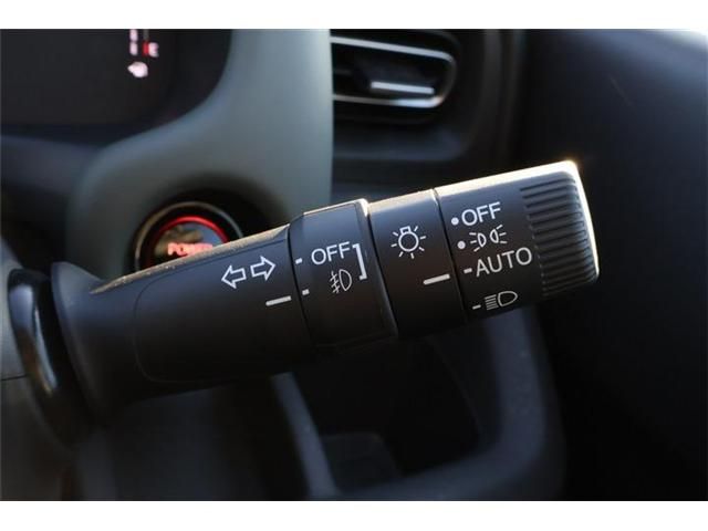 HONDA FREED e:HEV 2025