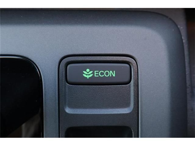 HONDA FREED e:HEV 2025