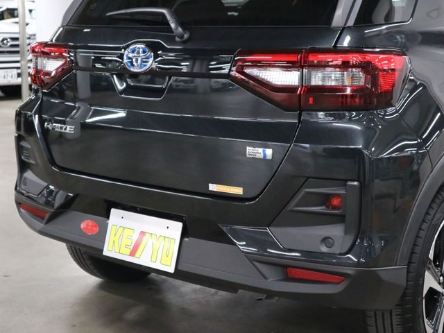 TOYOTA RAIZE HYBRID 2022