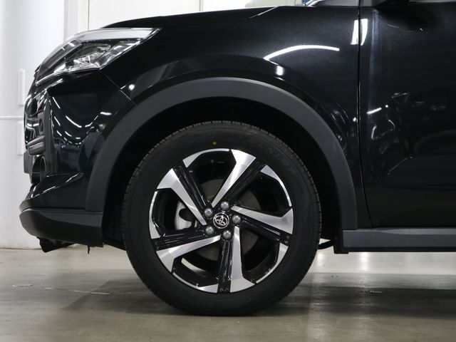 TOYOTA RAIZE HYBRID 2022