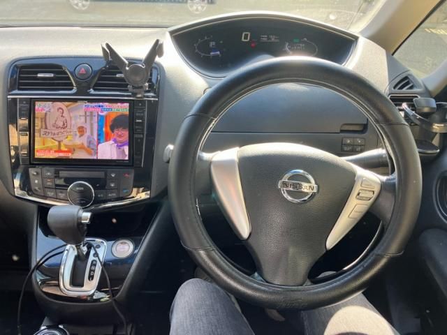 NISSAN SERENA  S-HYBRID 2014