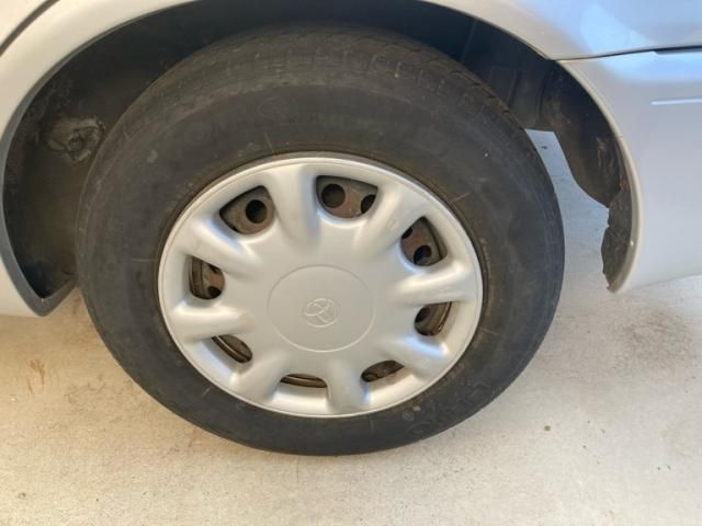 TOYOTA COROLLA sedan 2000