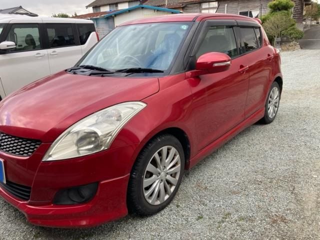 SUZUKI SWIFT 2012
