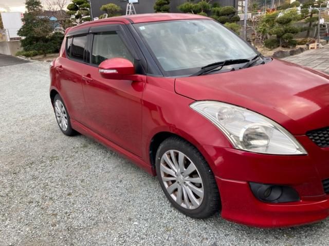 SUZUKI SWIFT 2012