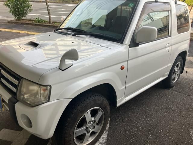 MITSUBISHI PAJERO MINI 4WD 2011