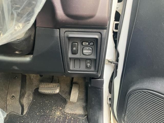 MITSUBISHI PAJERO MINI 4WD 2011