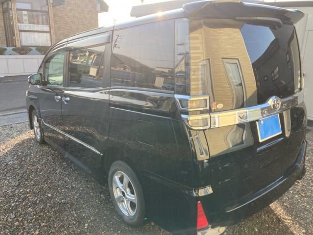 TOYOTA VOXY 4WD 2020