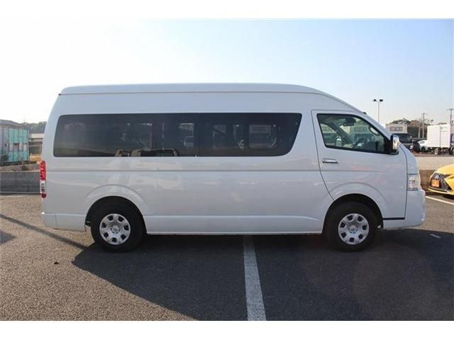 TOYOTA HIACE wagon 4WD 2024
