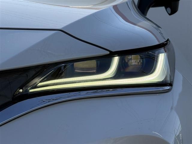 TOYOTA HARRIER HYBRID 2020