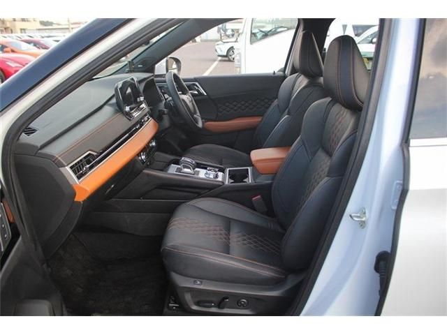 MITSUBISHI OUTLANDER PHEV 2022