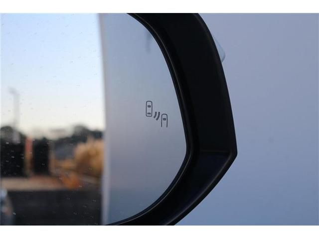 TOYOTA HARRIER HYBRID 2023