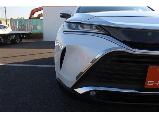 TOYOTA HARRIER HYBRID 2023