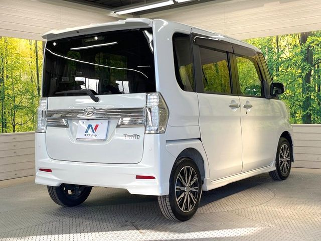 DAIHATSU TANTO CUSTOM 2015