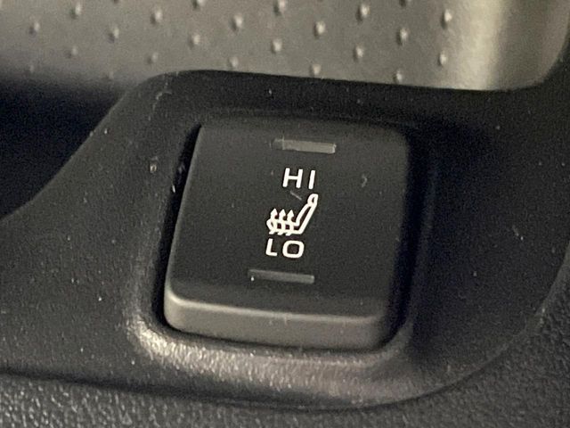 TOYOTA COROLLA TOURING HYBRID 2022