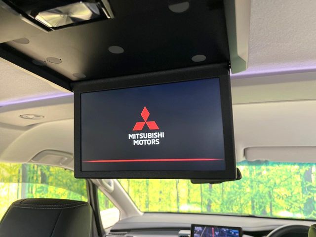 MITSUBISHI DELICA D:5 4WD 2025