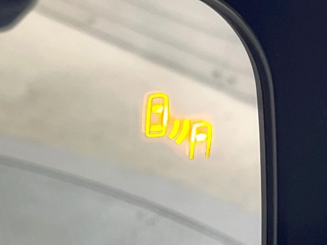 MITSUBISHI DELICA D:5 4WD 2025