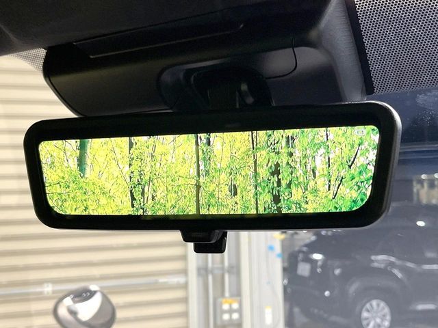 TOYOTA HIACE van 2WD 2025