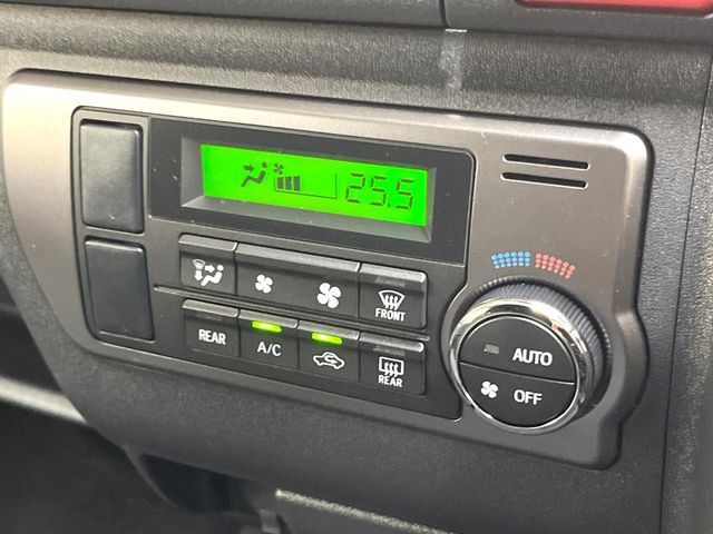 TOYOTA HIACE van 2WD 2025