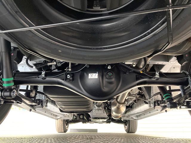 TOYOTA HIACE van 2WD 2025