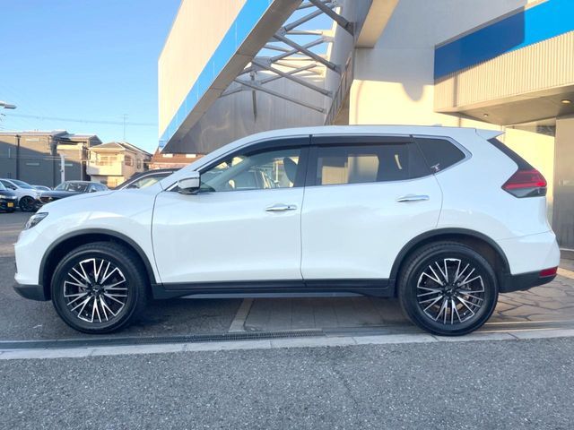 NISSAN X-TRAIL 4WD 2018