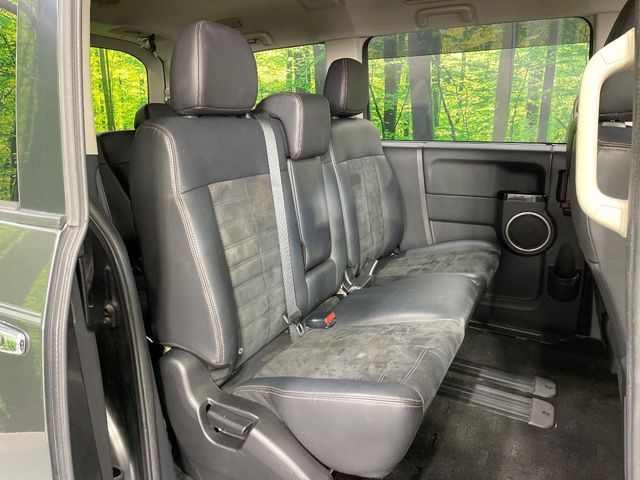 MITSUBISHI DELICA D:5 4WD 2019