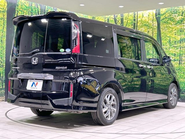 HONDA STEPWAGON SPADA 2015