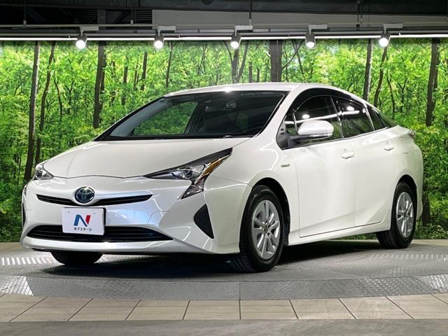TOYOTA PRIUS 2017