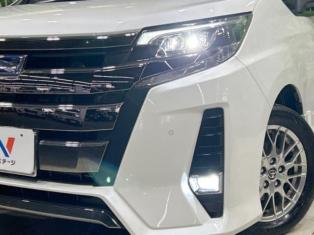 TOYOTA NOAH HYBRID 2021