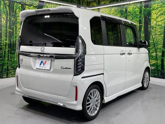 HONDA N BOX CUSTOM 2023