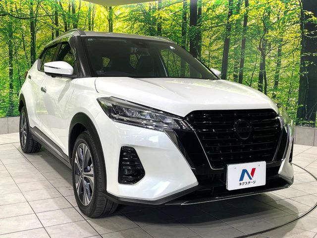 NISSAN KICKS 2020