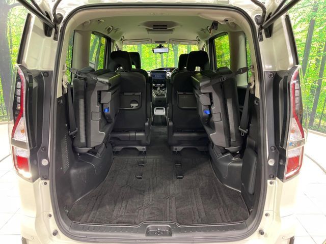 NISSAN SERENA  WG 2022