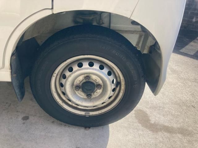 DAIHATSU HIJET CARGO 4WD 2015