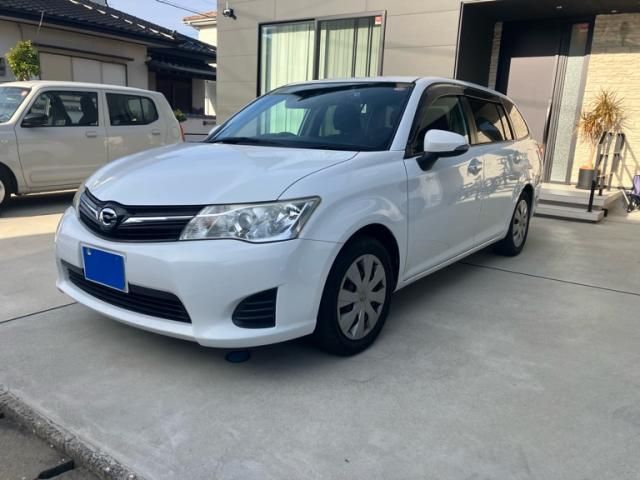 TOYOTA COROLLA FIELDER 2013